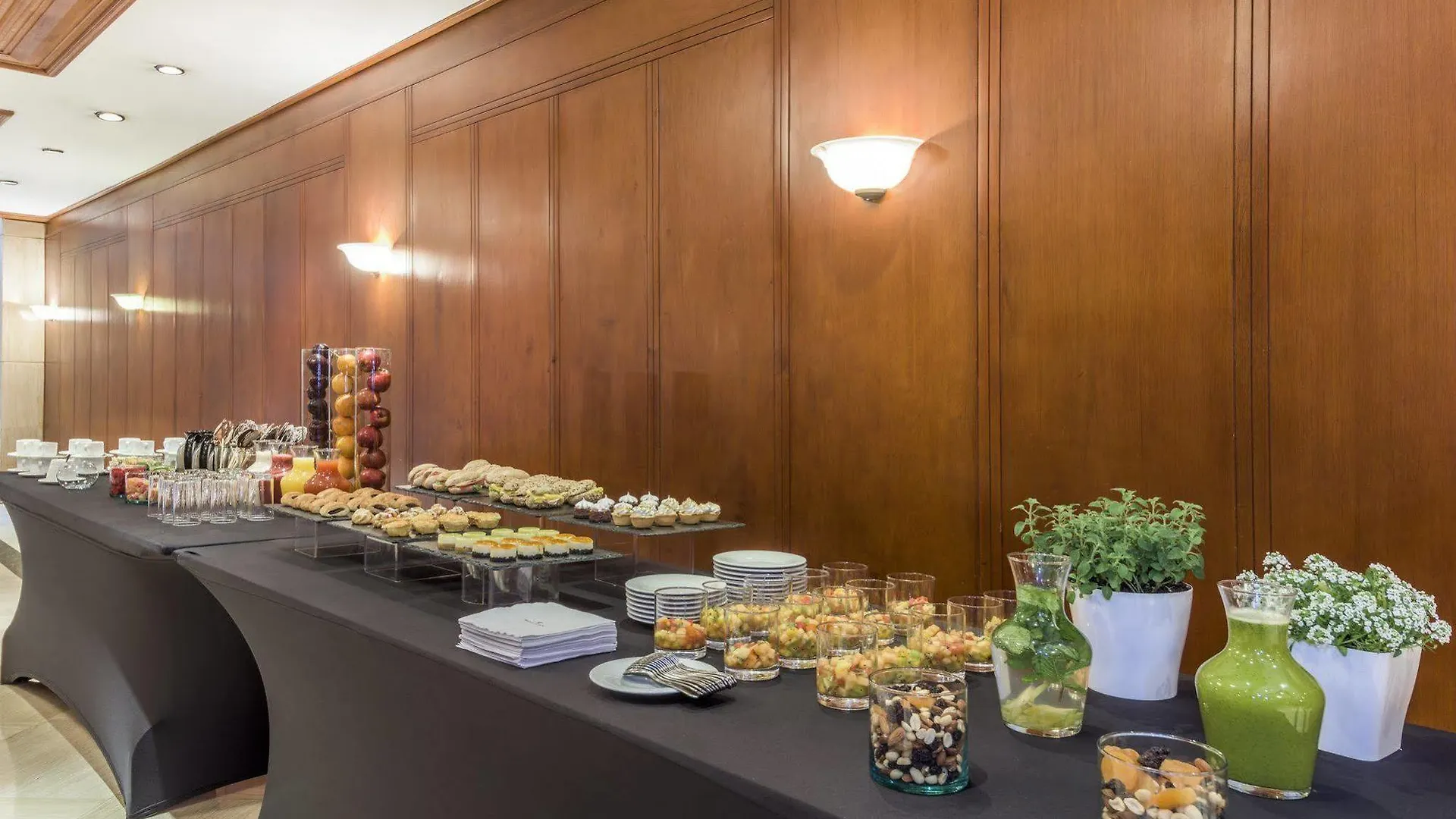 Nh Collection Bogota Royal Teleport Hotel