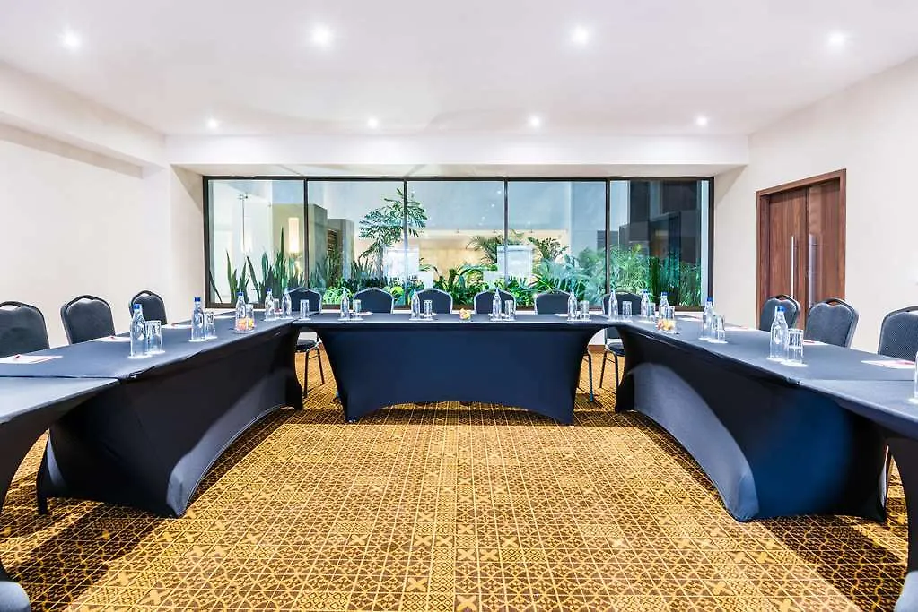 Nh Collection Bogota Royal Teleport Hotel 5*,  Colombia