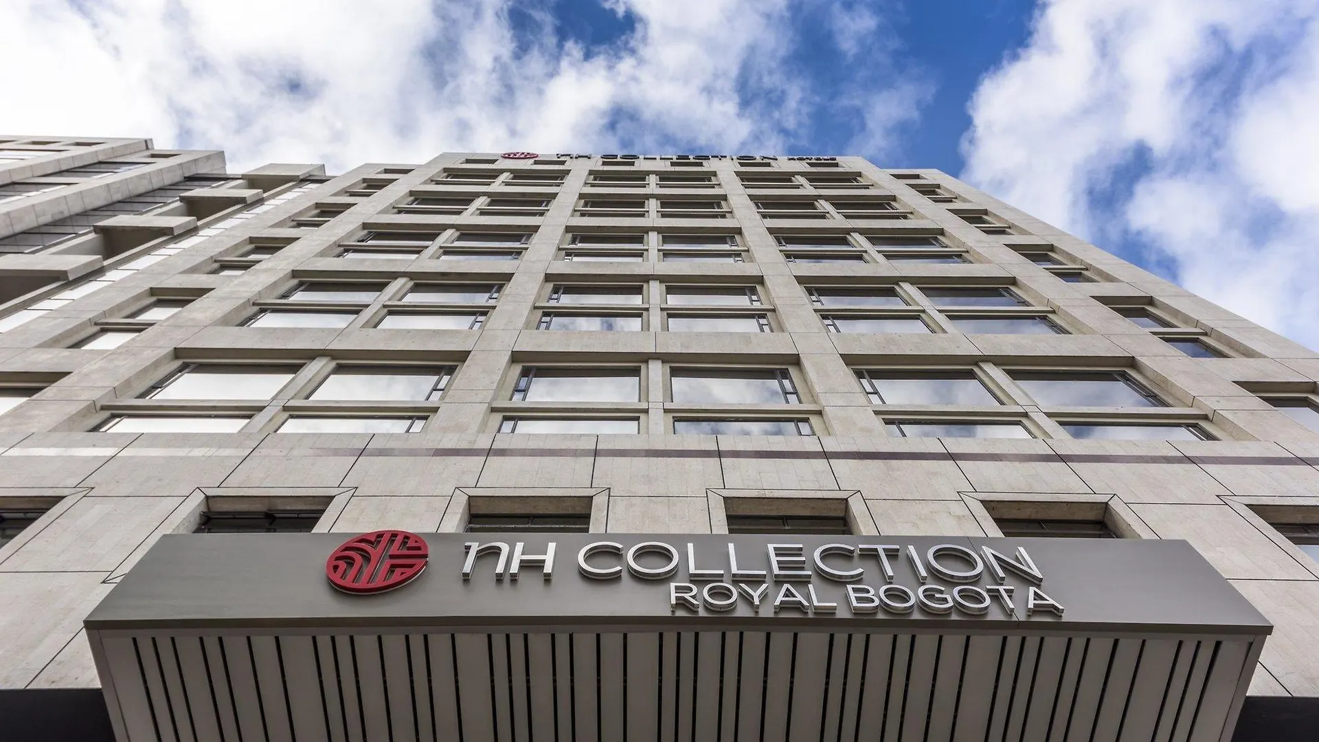 Отель Nh Collection Bogota Royal Teleport 5*,
