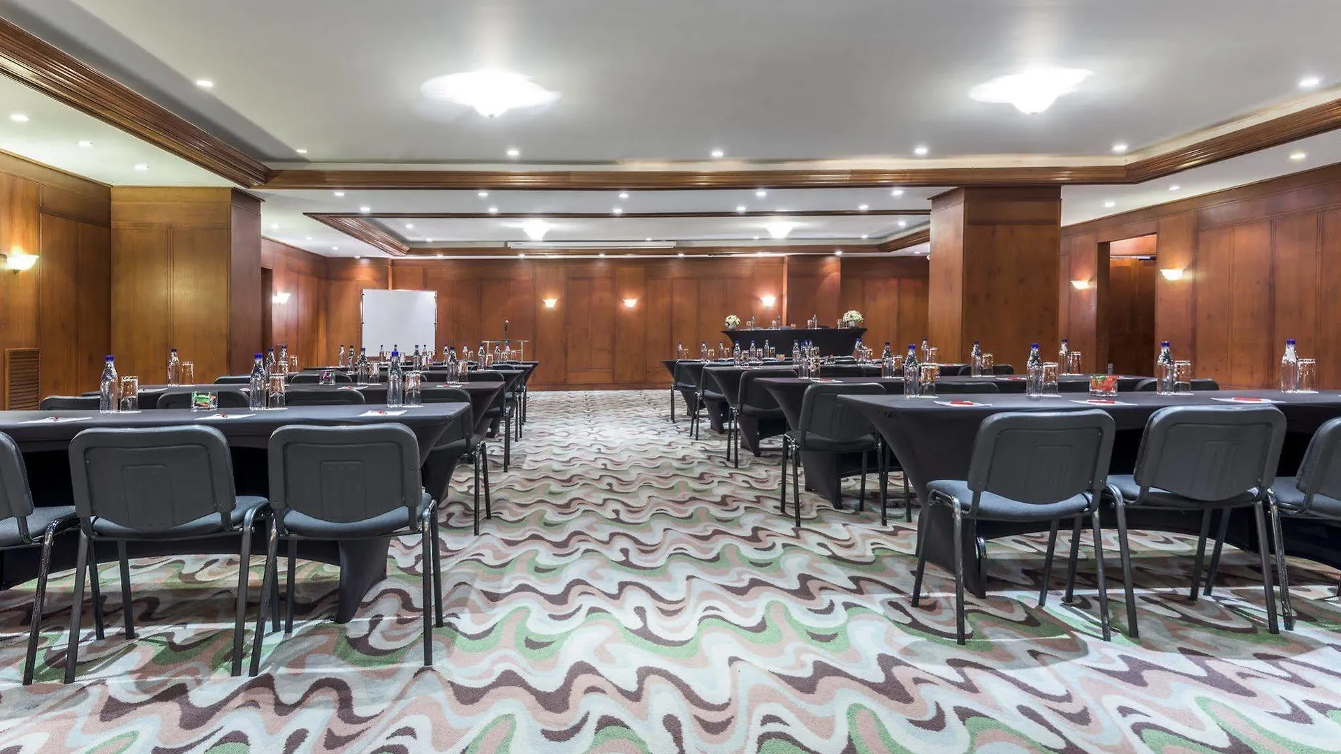 Отель Nh Collection Bogota Royal Teleport