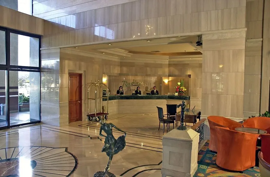 Отель Nh Collection Bogota Royal Teleport 5*,